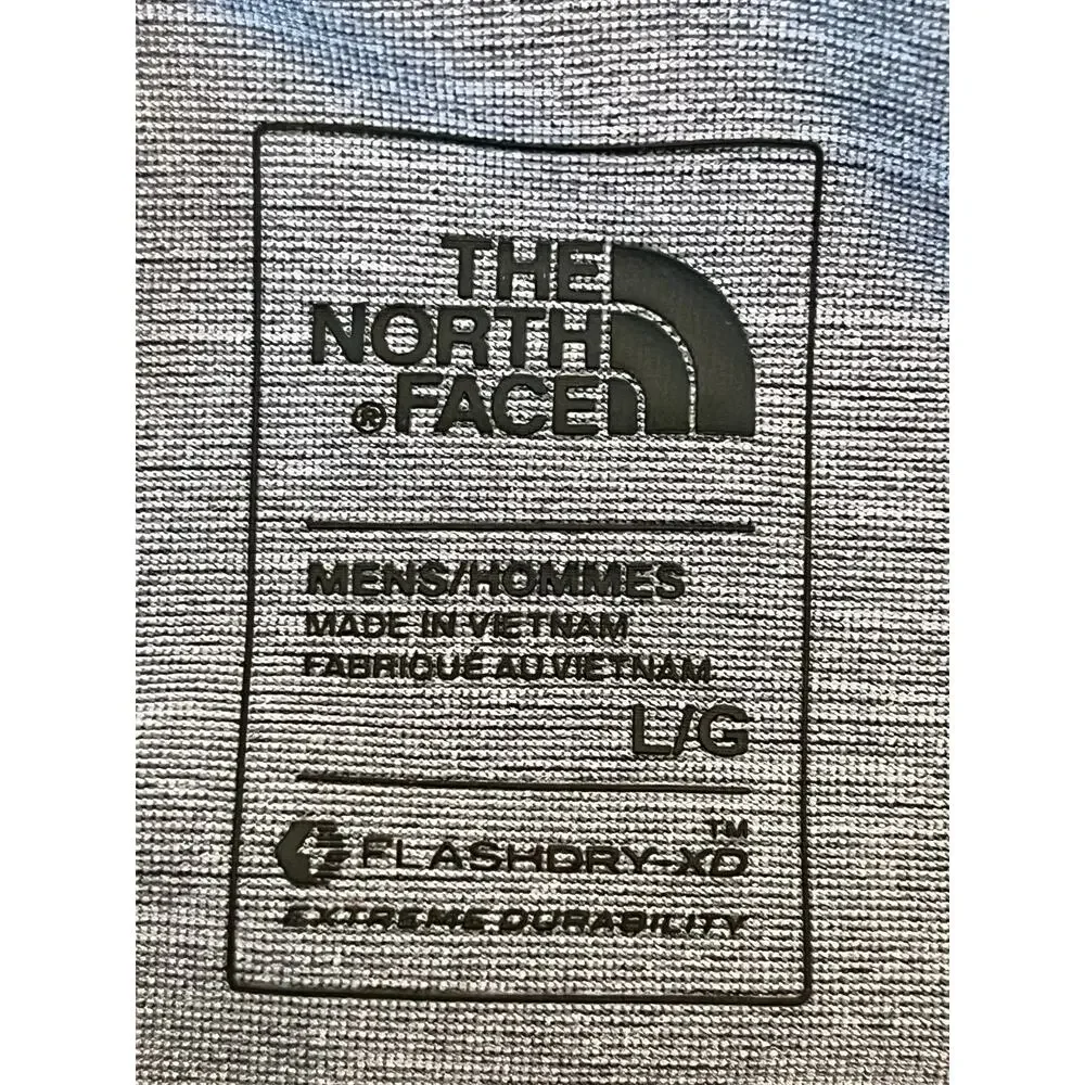 The North Face Men’s L Gray FlashDry 1/4 Zip Pullover – Lightweight Activewear